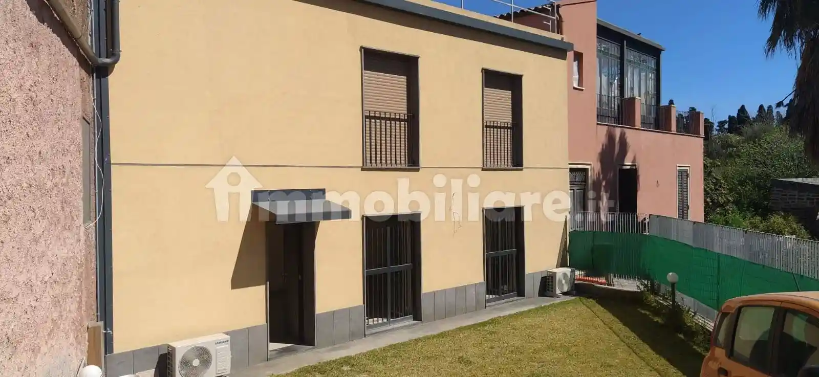 Villetta a schiera in vendita a Catania