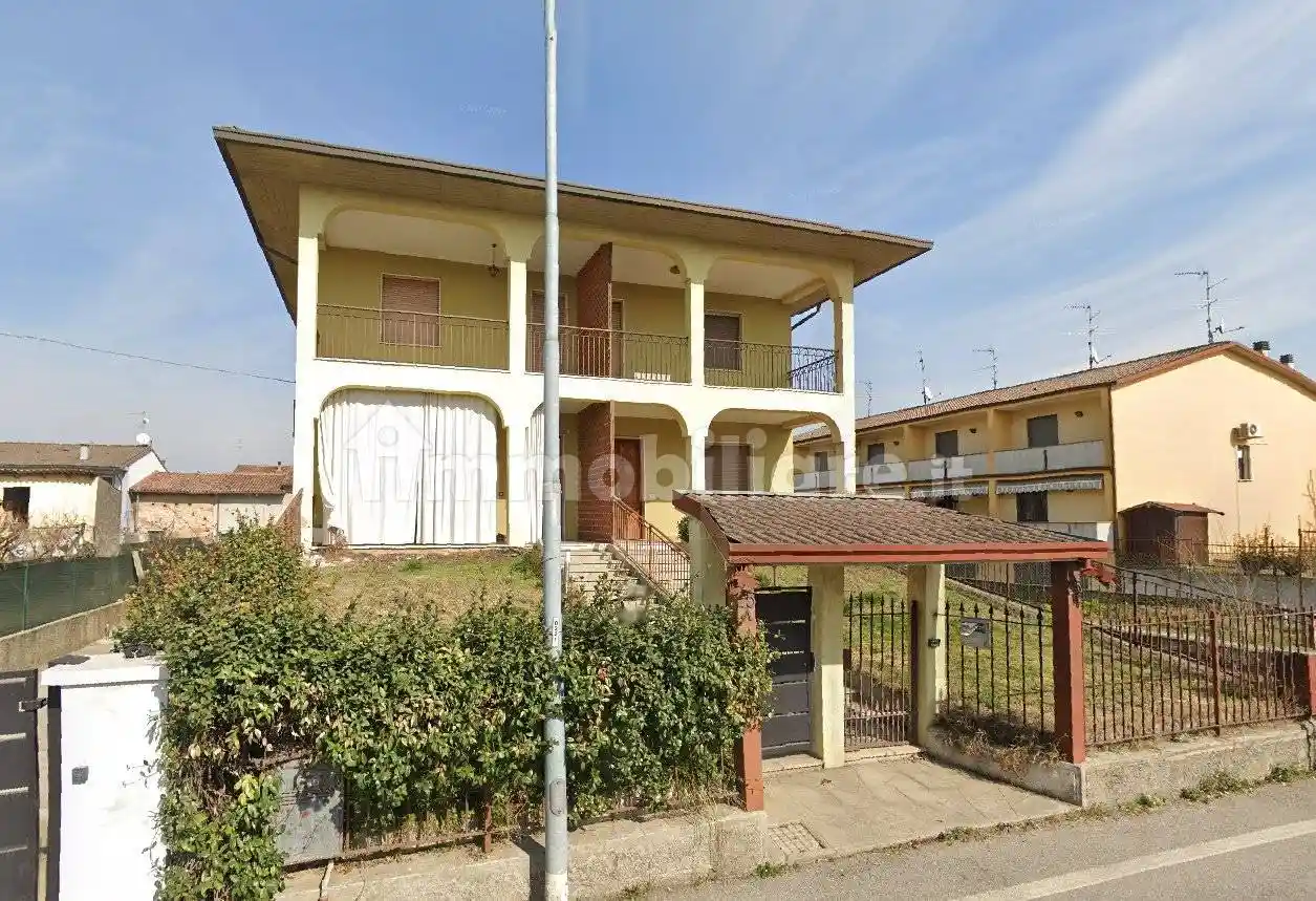 Villa in vendita a Milzano