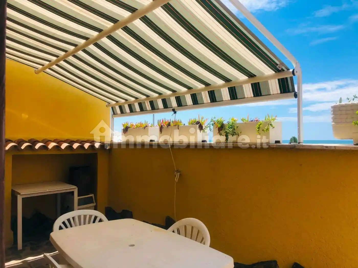 Appartamento in affitto a Pomezia