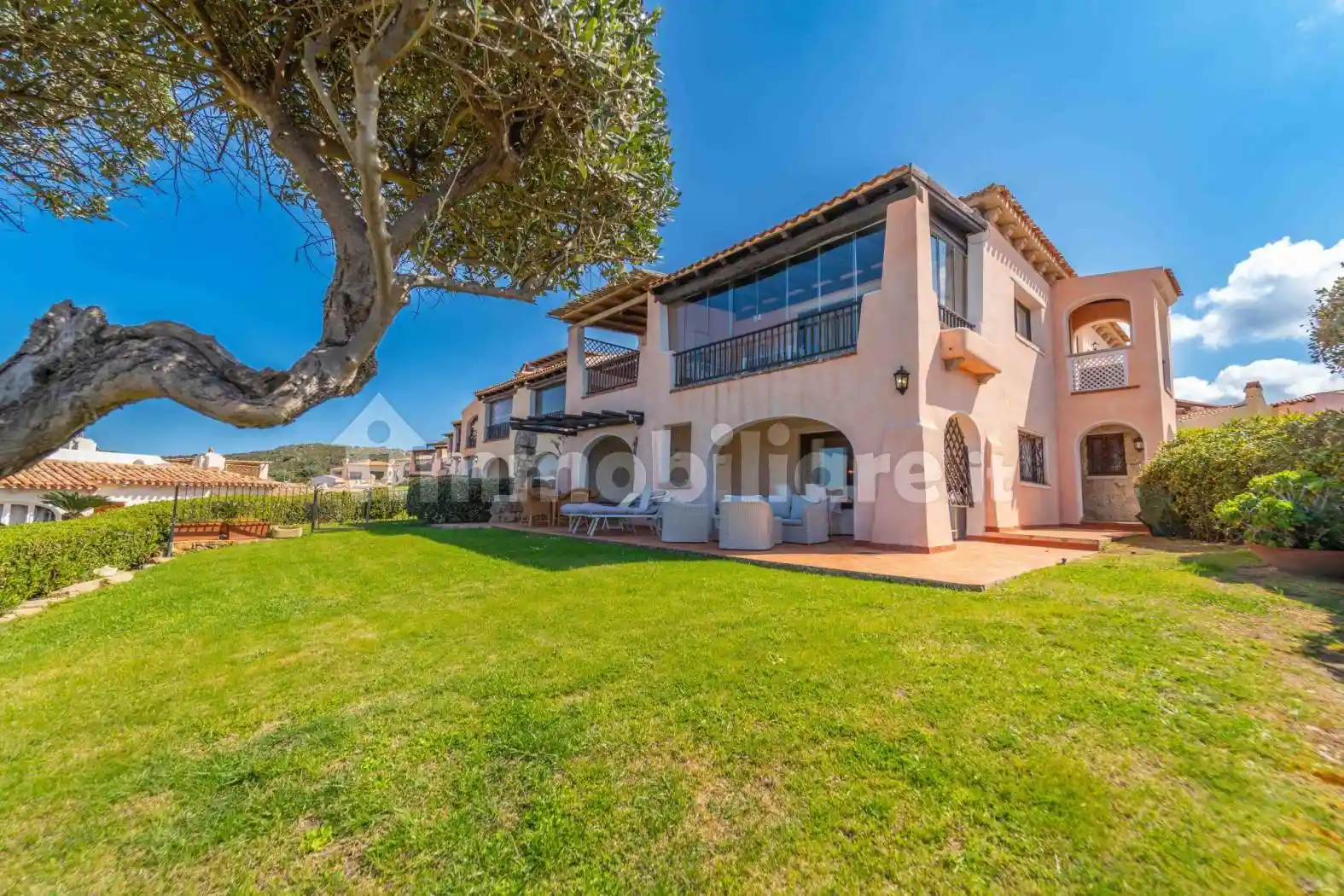 Appartamento in vendita a Arzachena