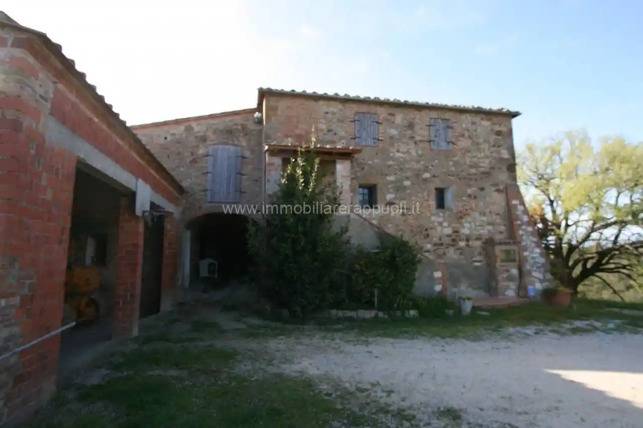 Rustico - Casale in vendita a Trequanda
