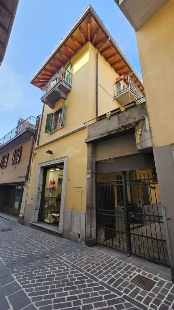 Casa indipendente in vendita a Clusone