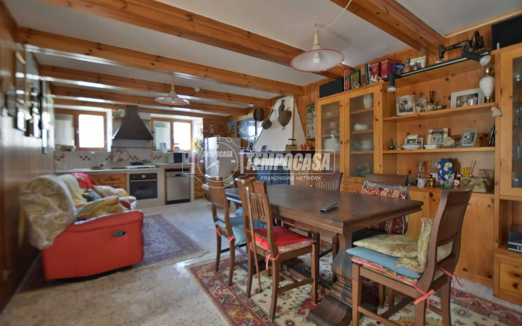 Appartamento in vendita a Serrapetrona