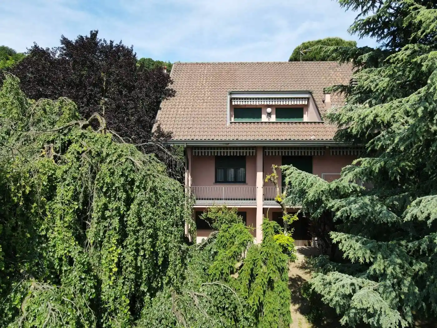 Villa in vendita a Olgiate Molgora