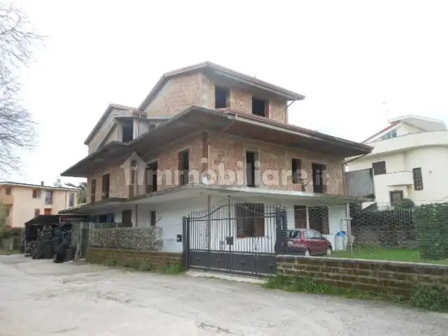 Villa in vendita a Vairano Patenora