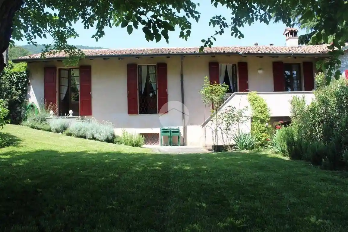 Trilocale via santa eufemia 5, Corte Franca - foto 2