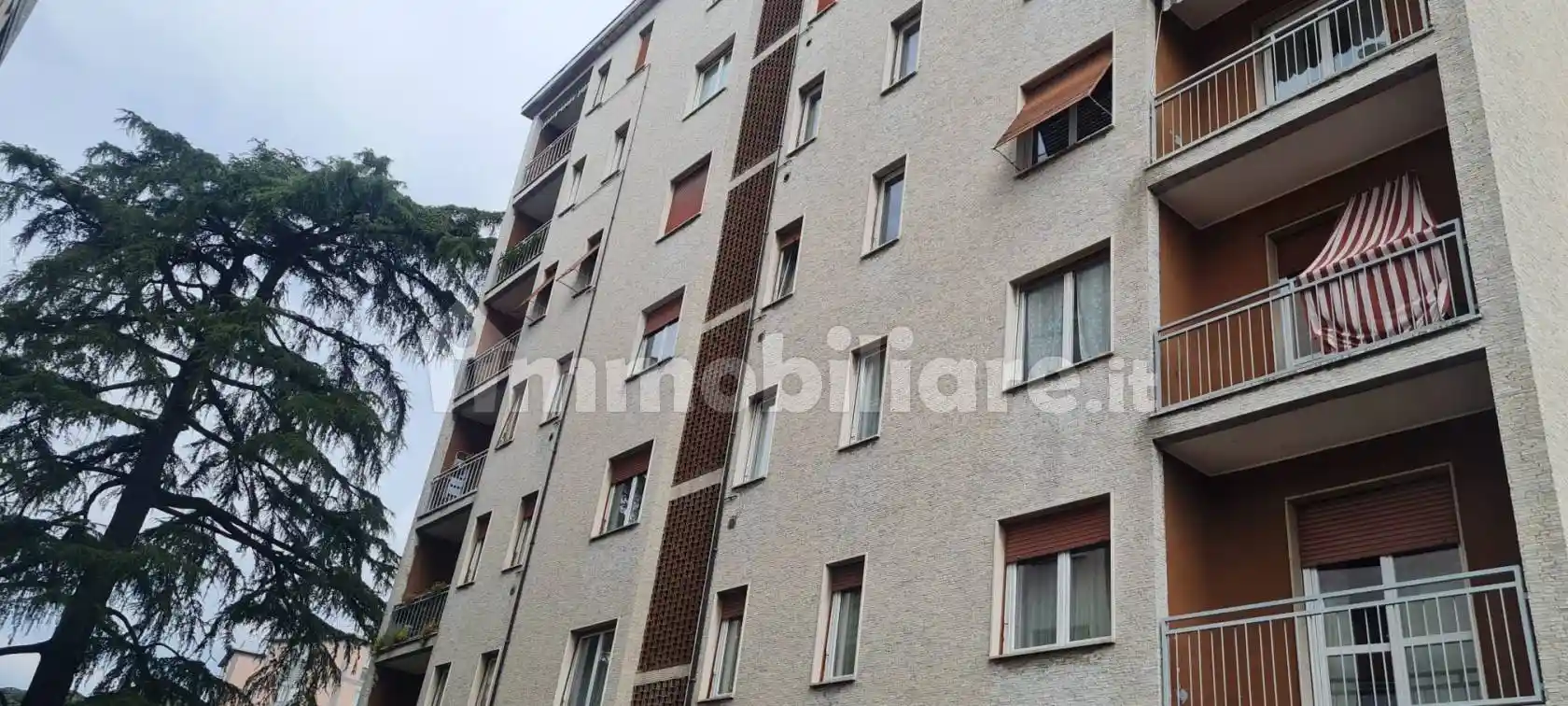 Appartamento in vendita a Monza