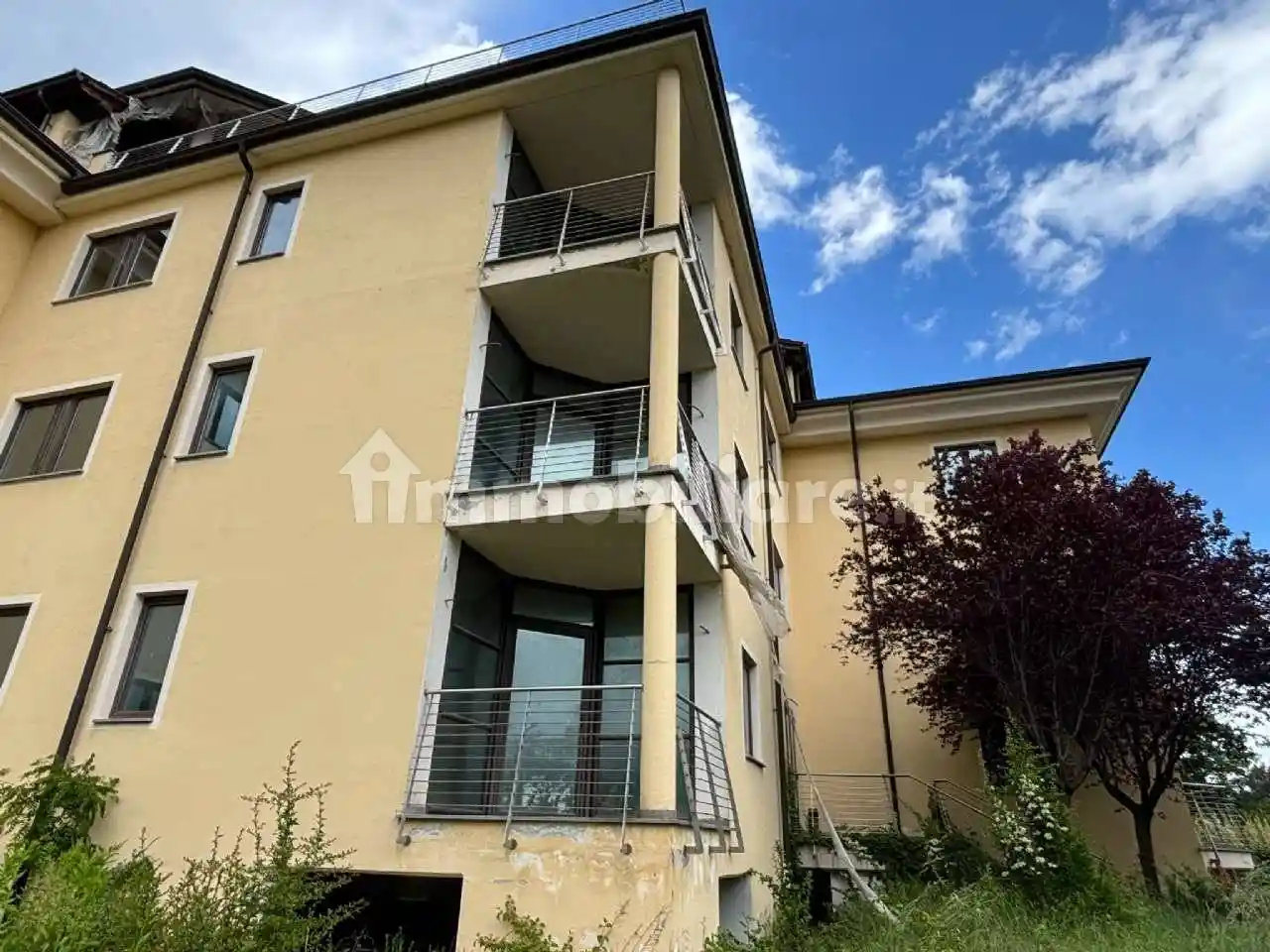 Palazzo - Edificio in vendita a Borgo San Dalmazzo