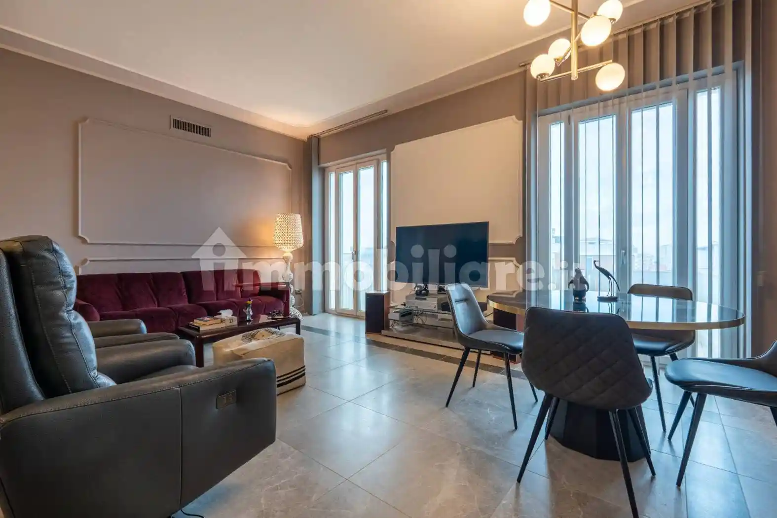 Appartamento in vendita a Cagliari