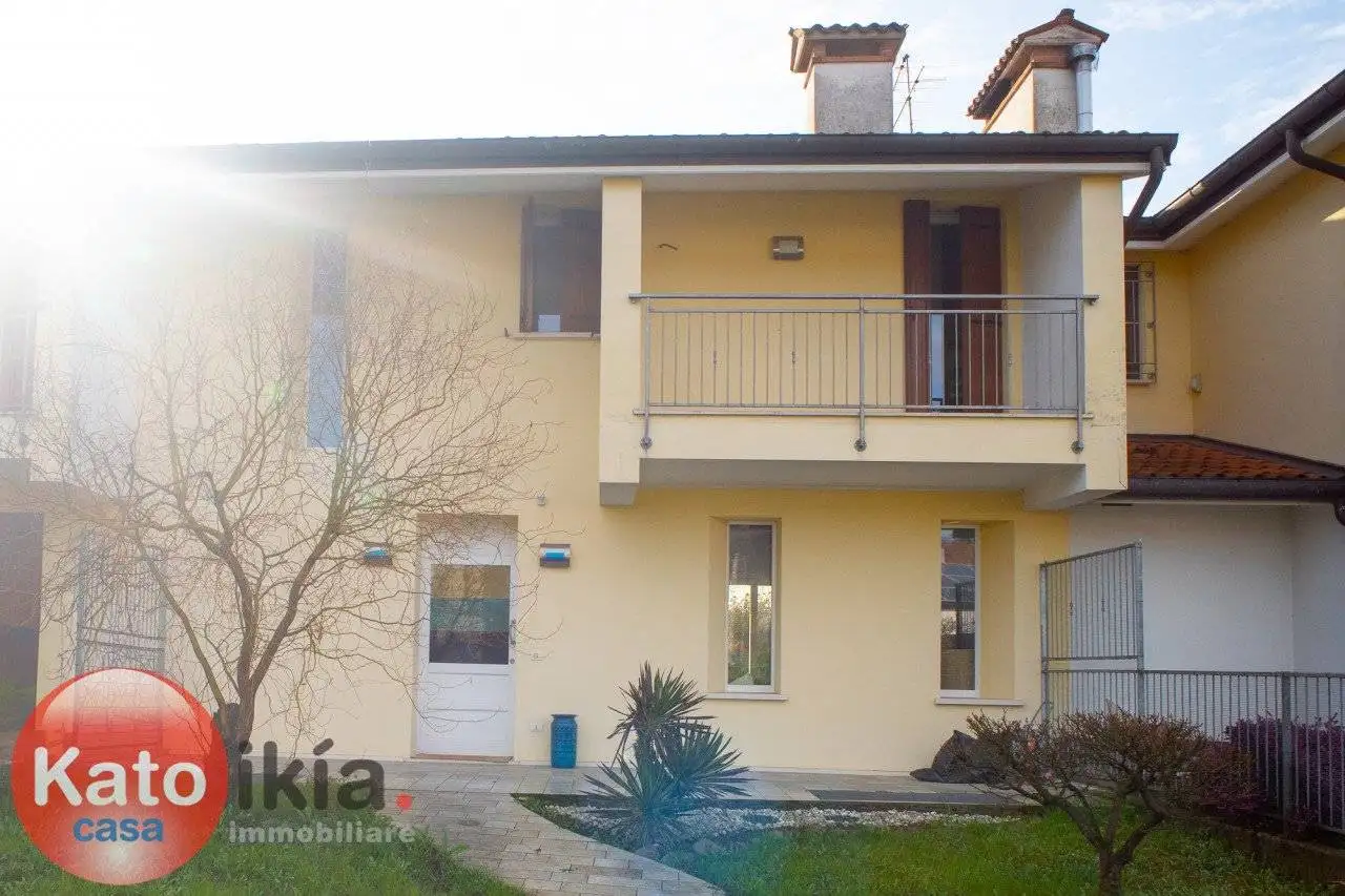 Villetta a schiera in vendita a Monteviale