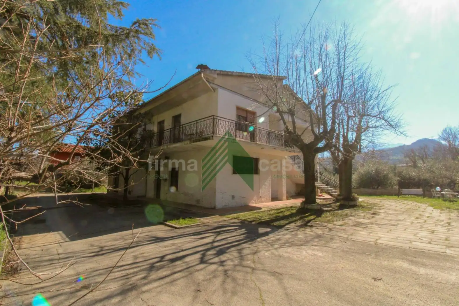 Villa in vendita a Montorio al Vomano