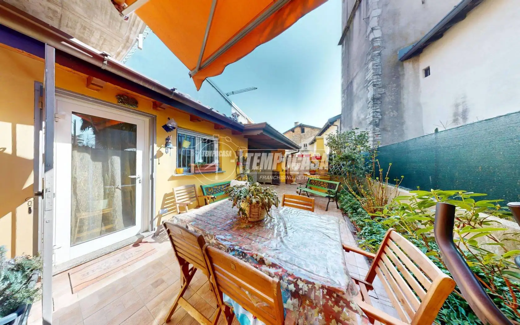 Casa indipendente in vendita a Solbiate con Cagno