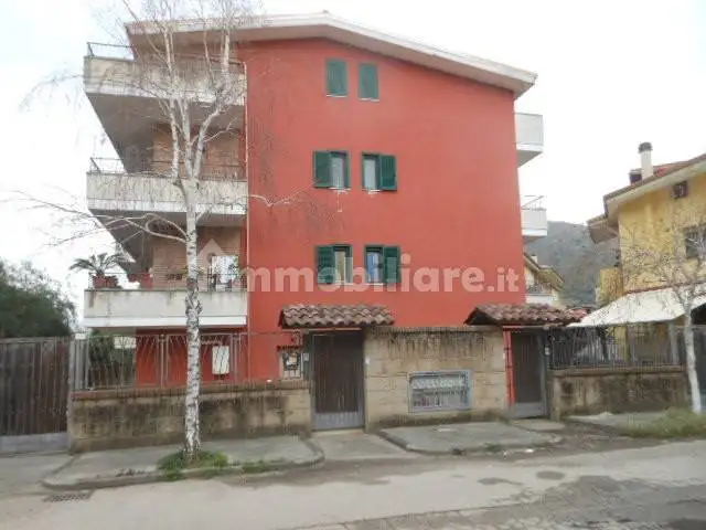 Appartamento in vendita a Vairano Patenora