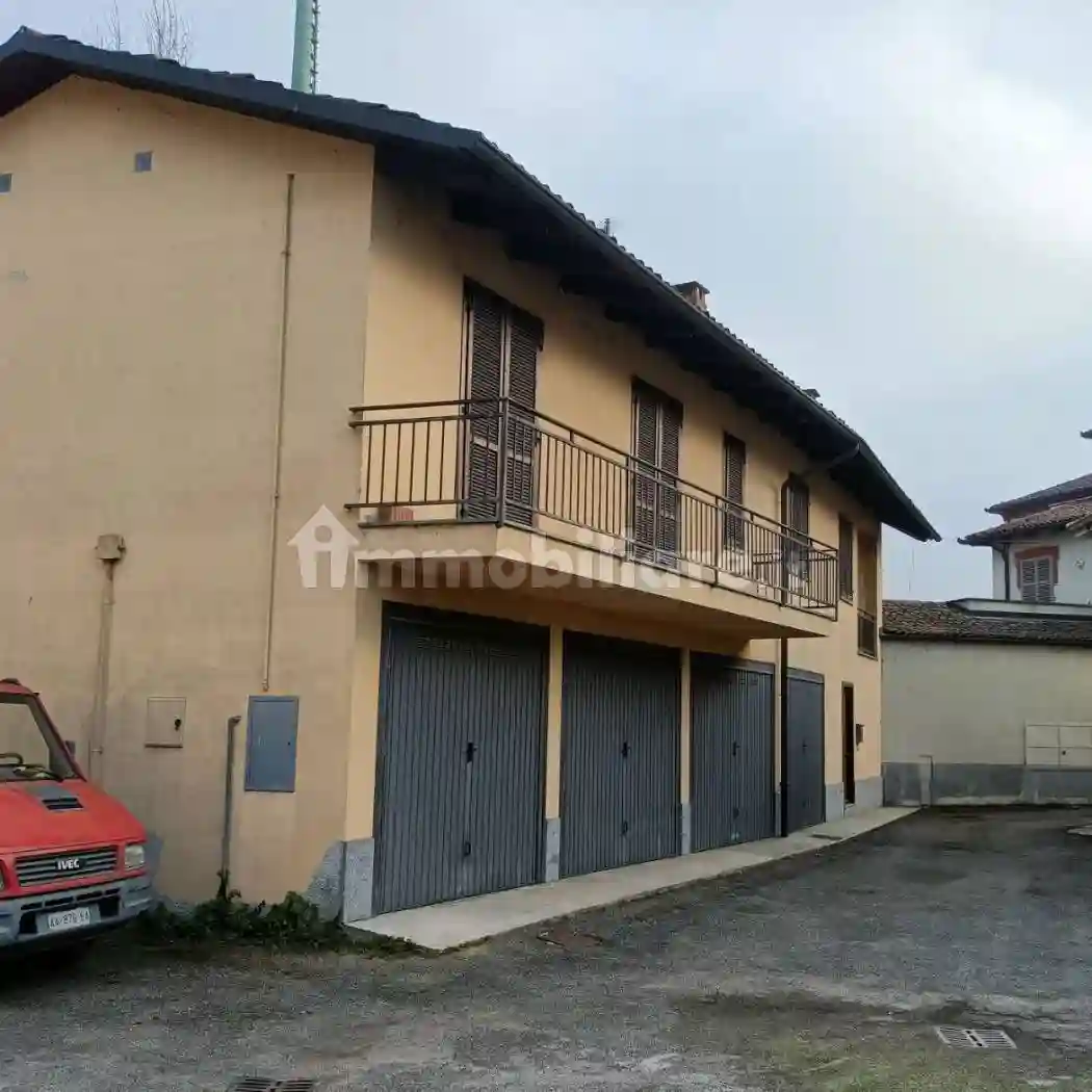 Terratetto unifamiliare vicolo Rivellino, Centro, Castello di Annone - foto 4