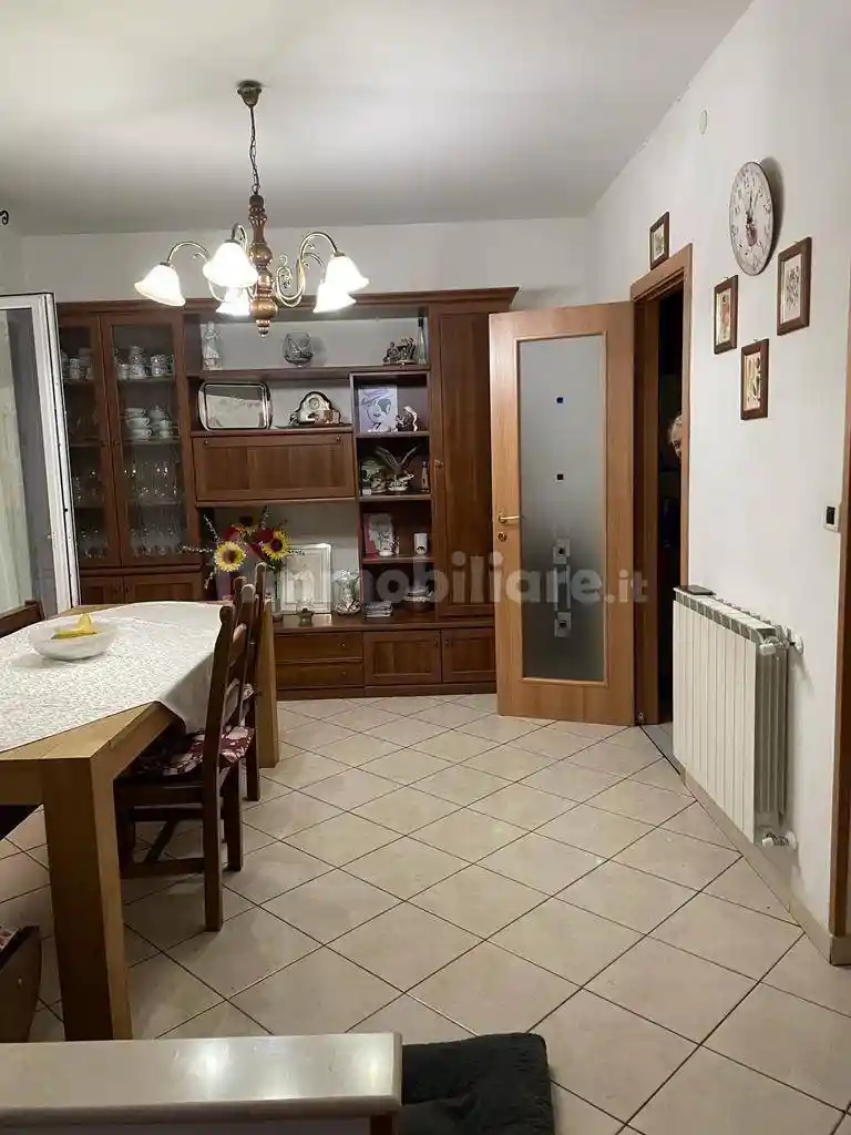 Appartamento in vendita a Carrara