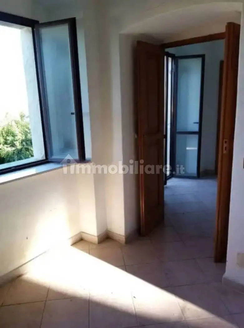 Casa indipendente in vendita a Roccaspinalveti