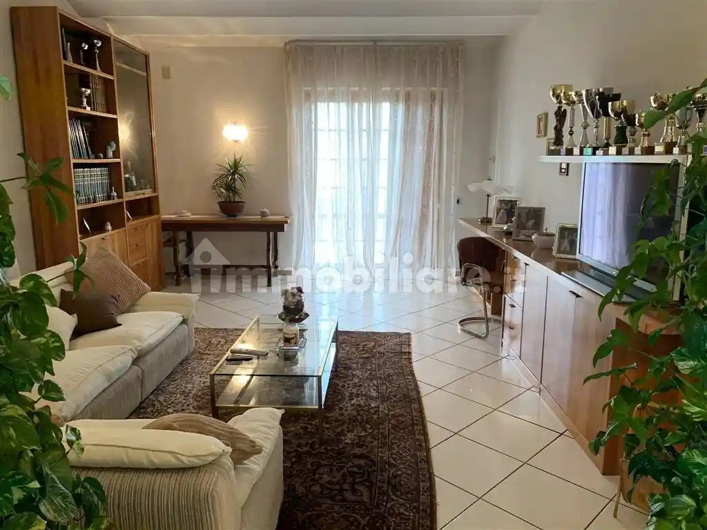 Villa unifamiliare, buono stato, 400 m², Poggiolino, Figline e Incisa Valdarno - foto 2