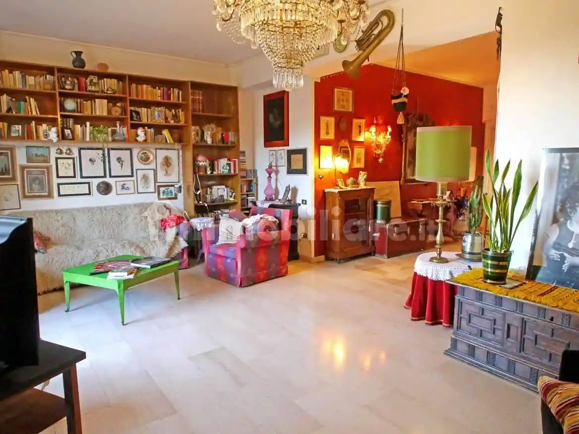 Appartamento in vendita a Siena