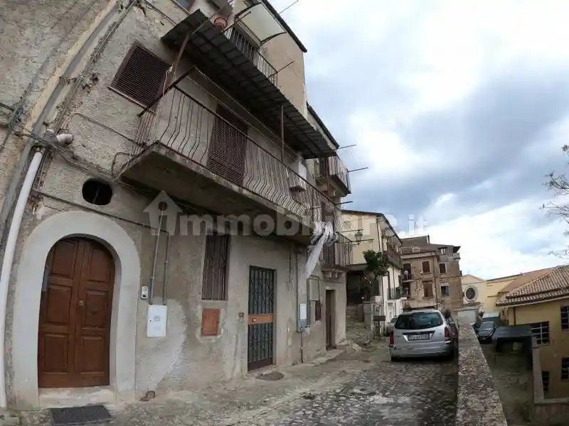 Trilocale via Castello 12, Centro Storico, Cosenza - foto 4