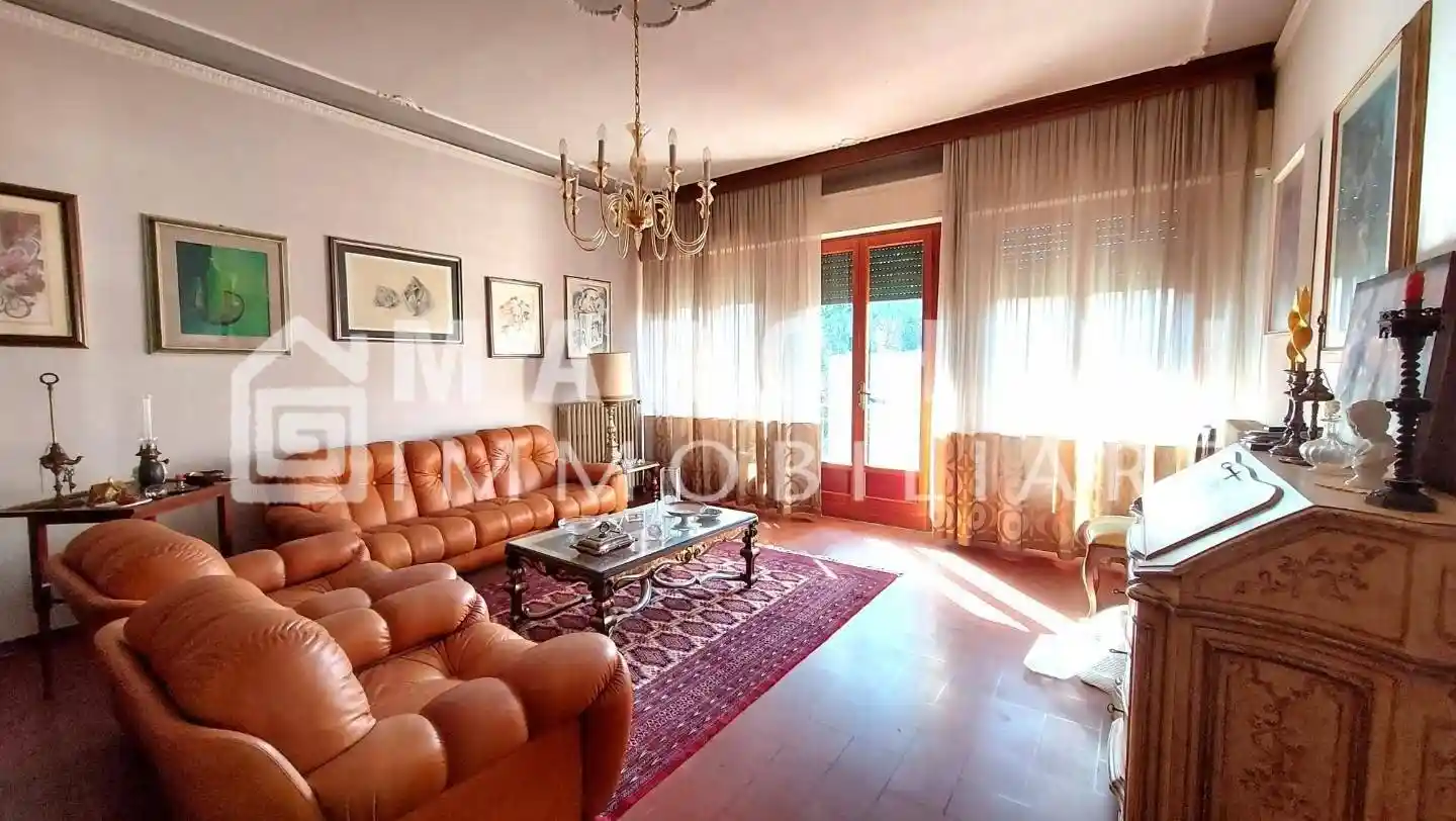 Villa in vendita a Lucca