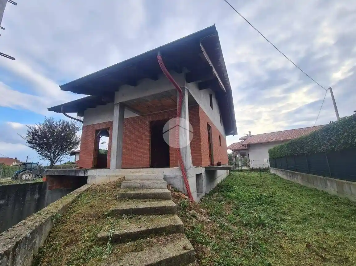 Villa in vendita a Cuorgnè