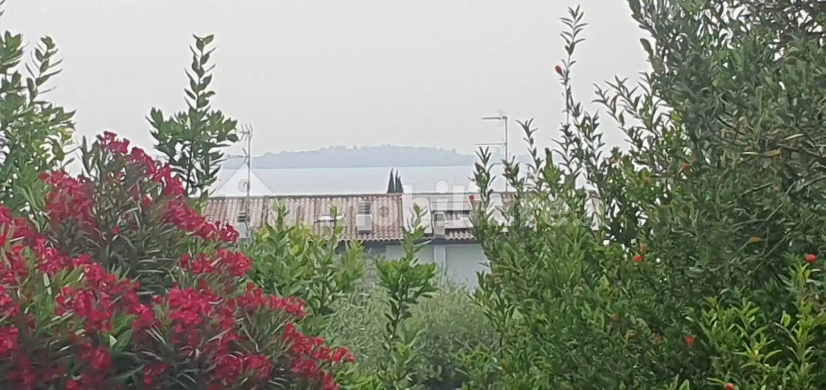 Villa in vendita a Moniga del Garda