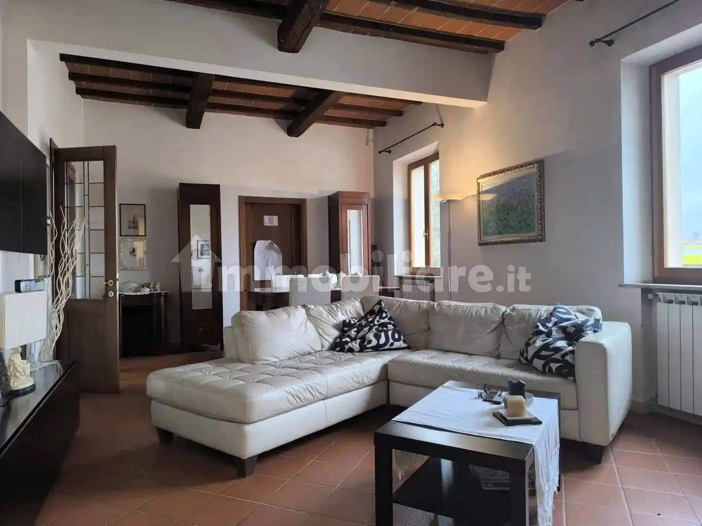 Casa indipendente in vendita a Sinalunga