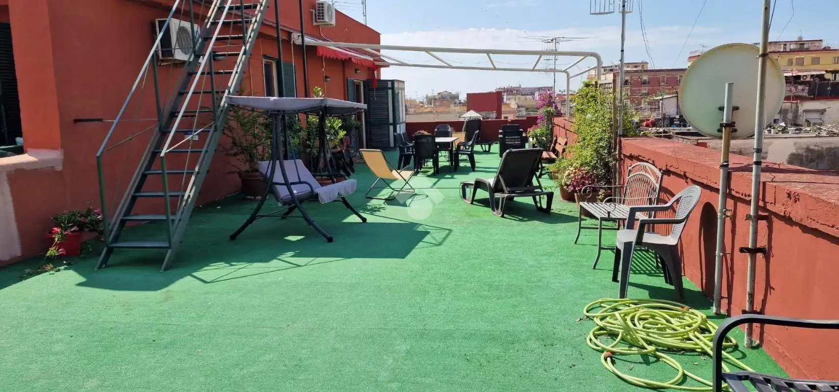 Appartamento in vendita a Napoli