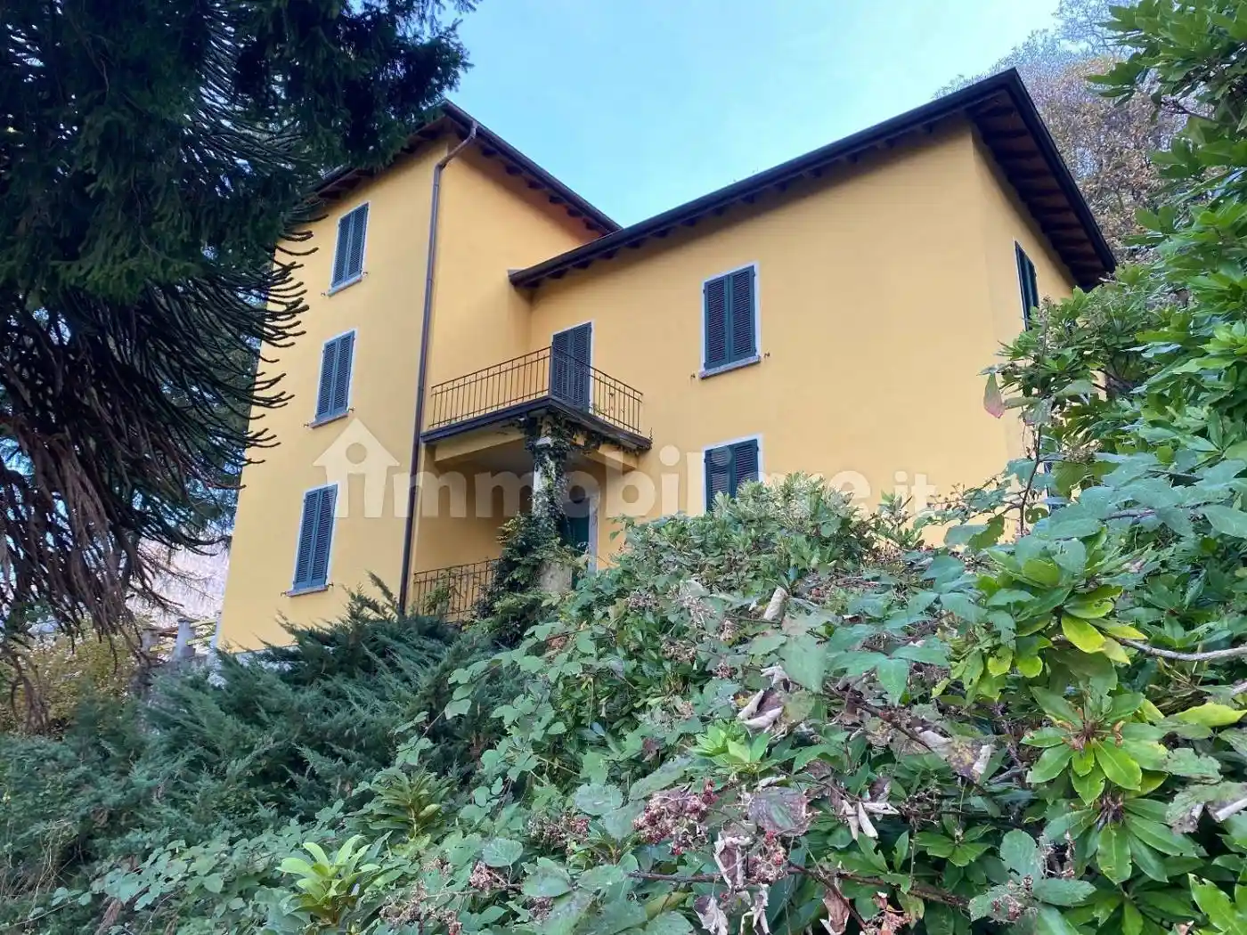 Villa in vendita a Faggeto Lario