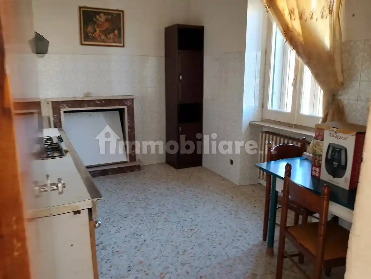 Terratetto unifamiliare viale Roma, Centro, Alanno - foto 4