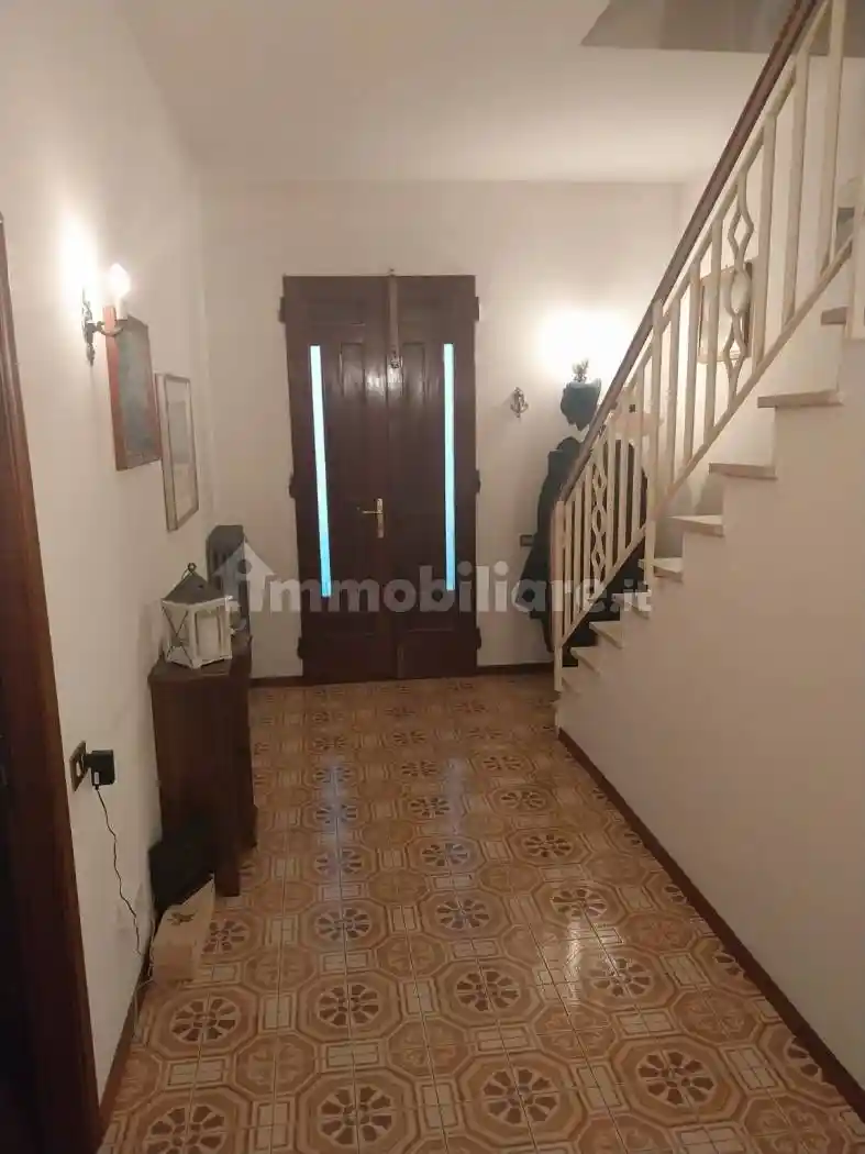 Villetta a schiera in vendita a Montale