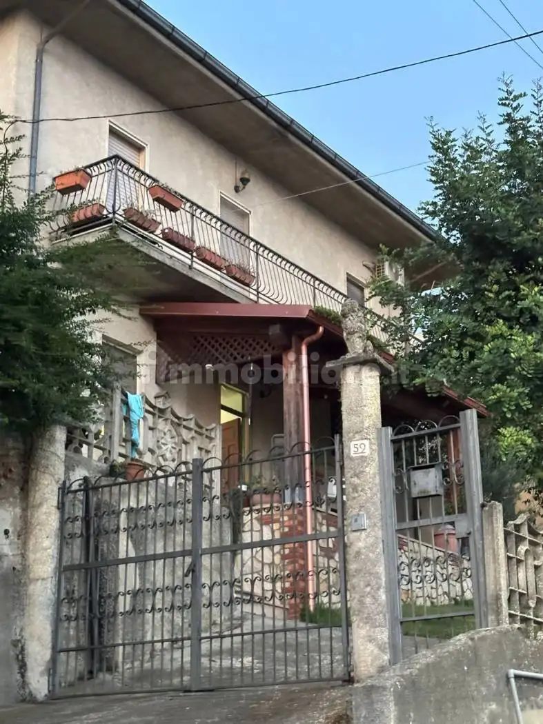 Villa in vendita a Falerna