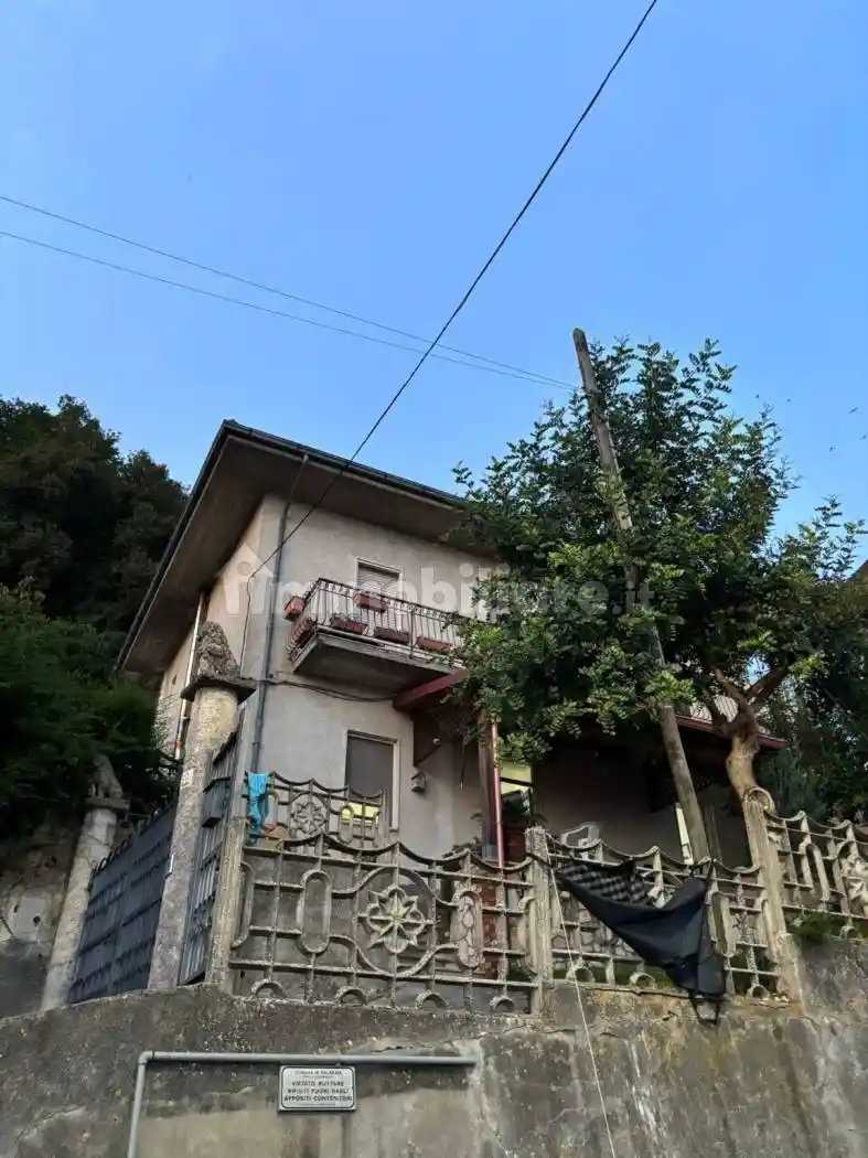 Villa unifamiliare via Generale Carini 59, Centro, Falerna - foto 2