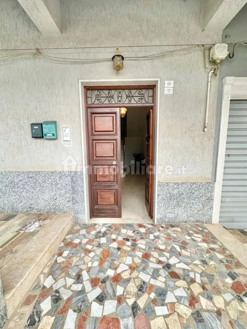 Quadrilocale piazzetta Giovanni Paolo II 4, Bisacquino - foto 2