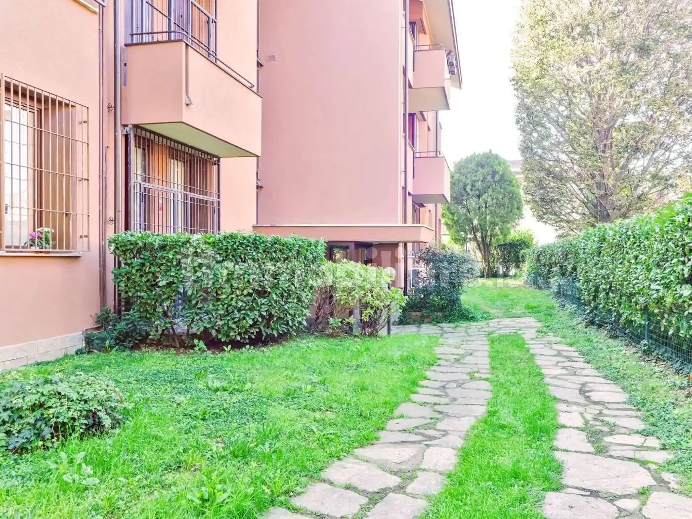 Appartamento in vendita a Seregno