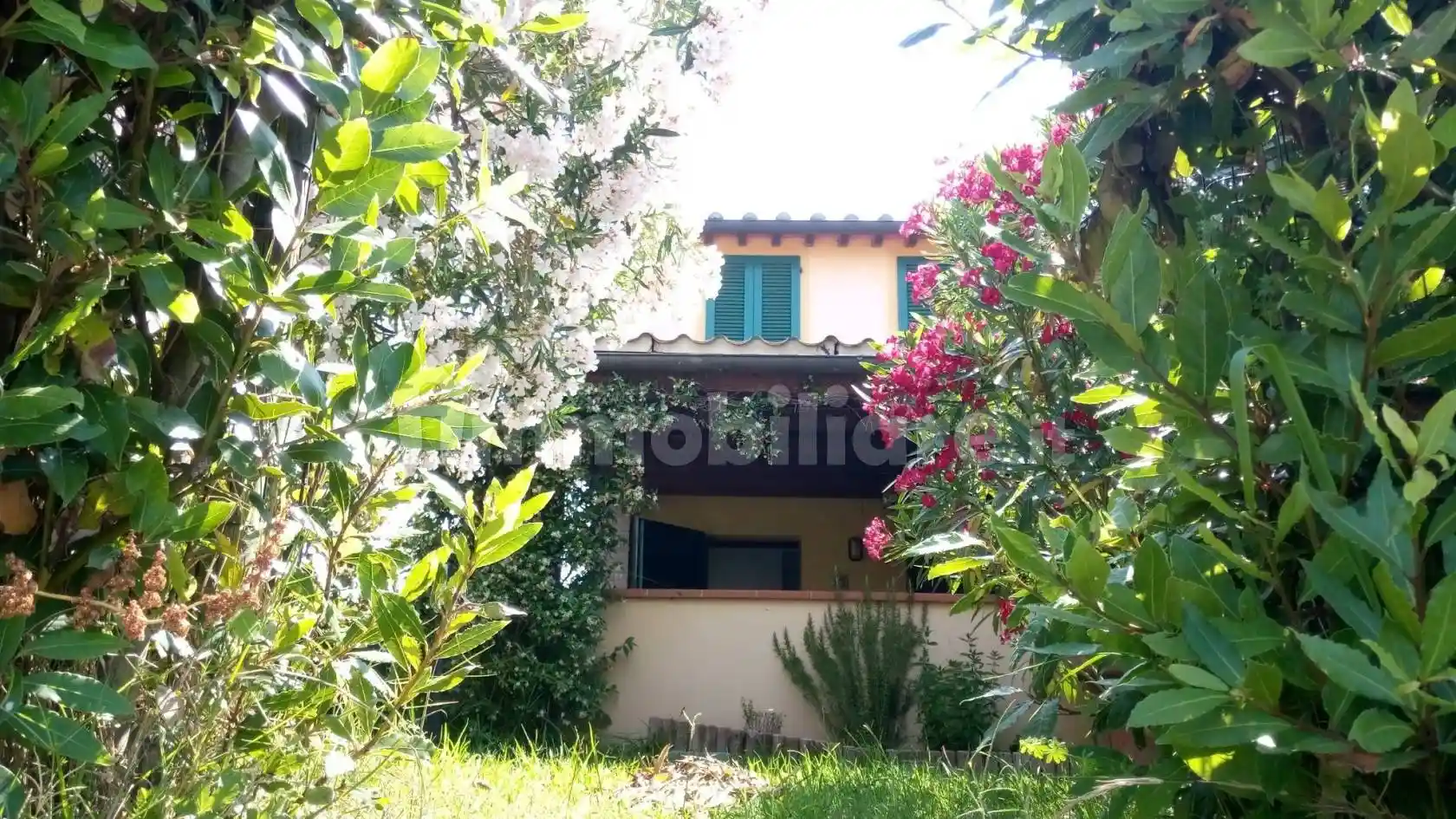 Appartamento in vendita a Cecina