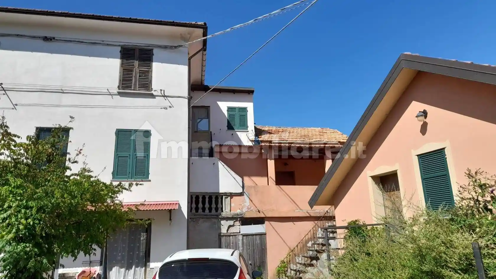 Appartamento in vendita a Montoggio