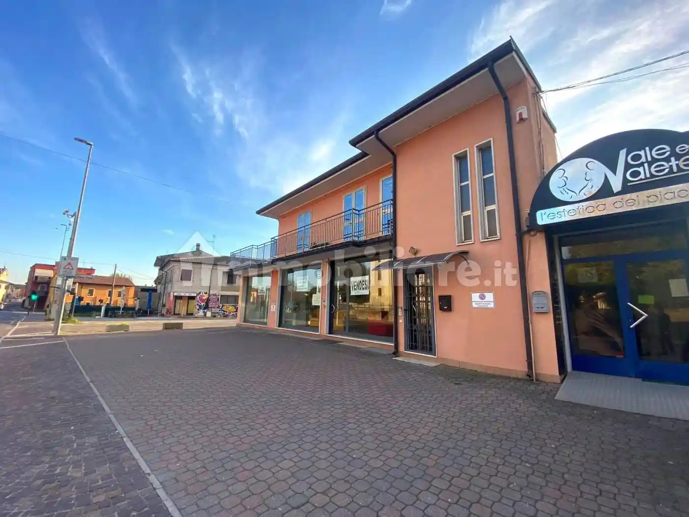 Palazzo - Edificio in vendita a Bovolone