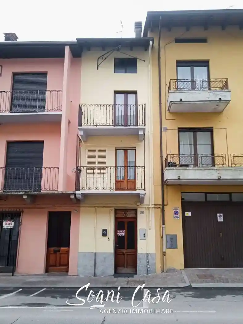 Casa indipendente in vendita a Romagnano Sesia