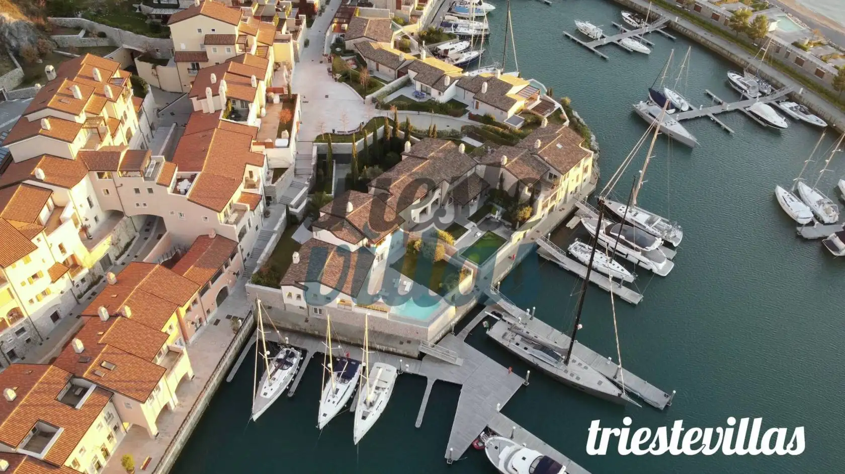 Villa in vendita a Duino-Aurisina