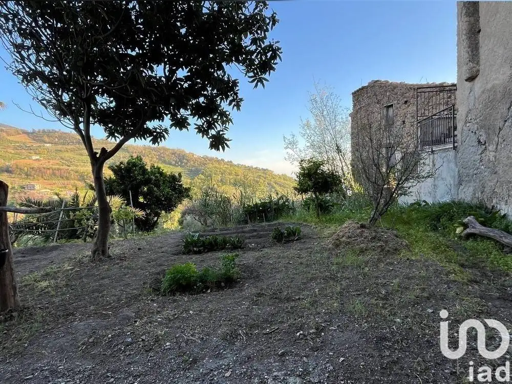 Appartamento in vendita a Longobardi