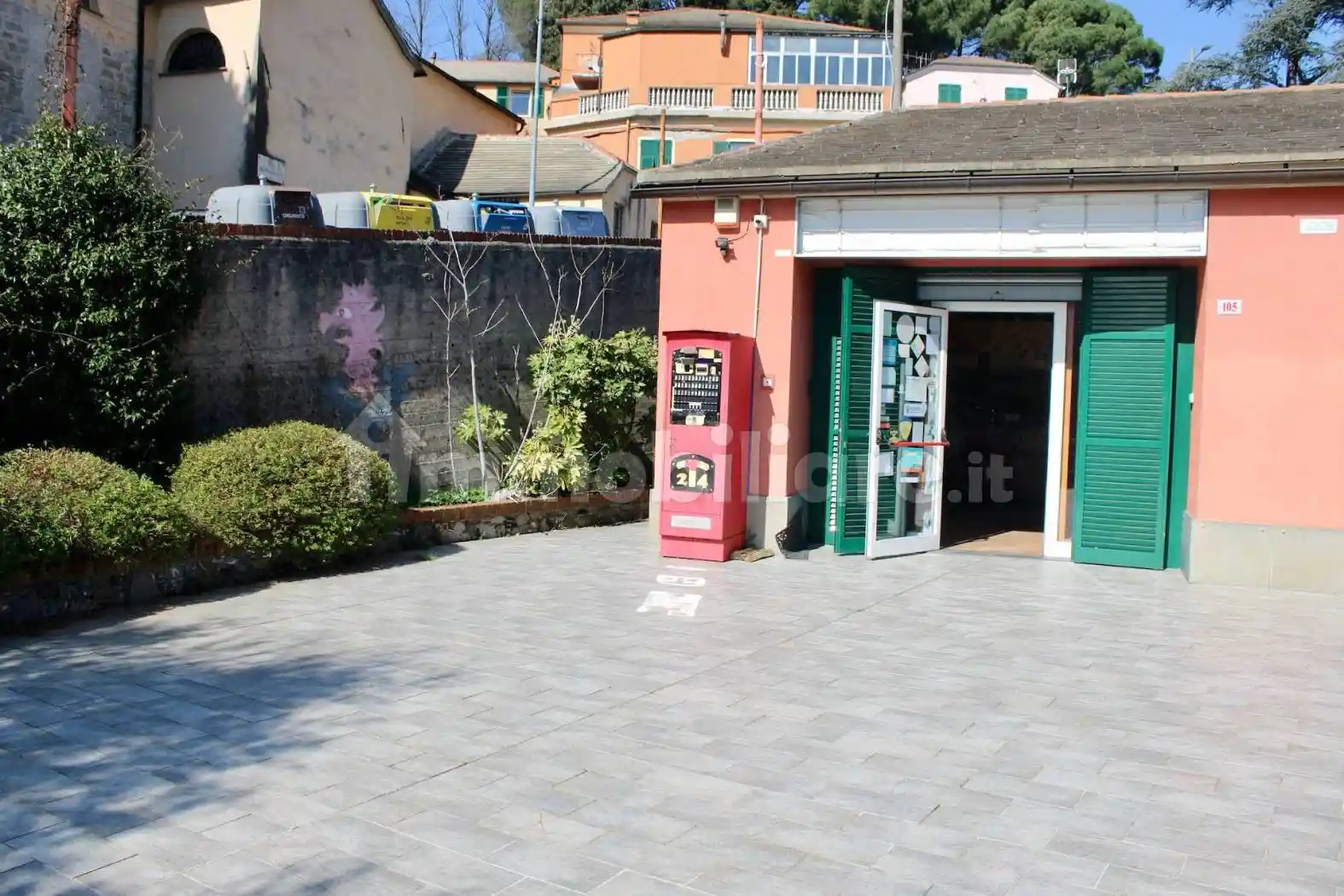 Open space via alla Chiesa di San Giorgio di Bavari, San Desiderio, Genova - foto 2