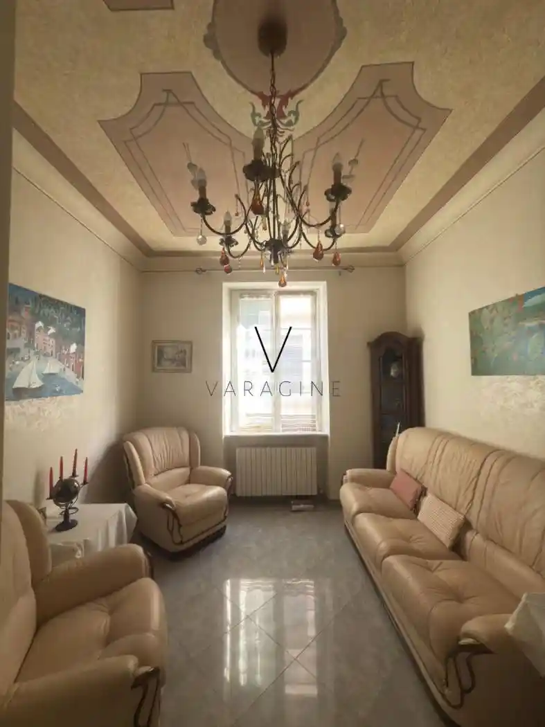 Appartamento in vendita a Varazze