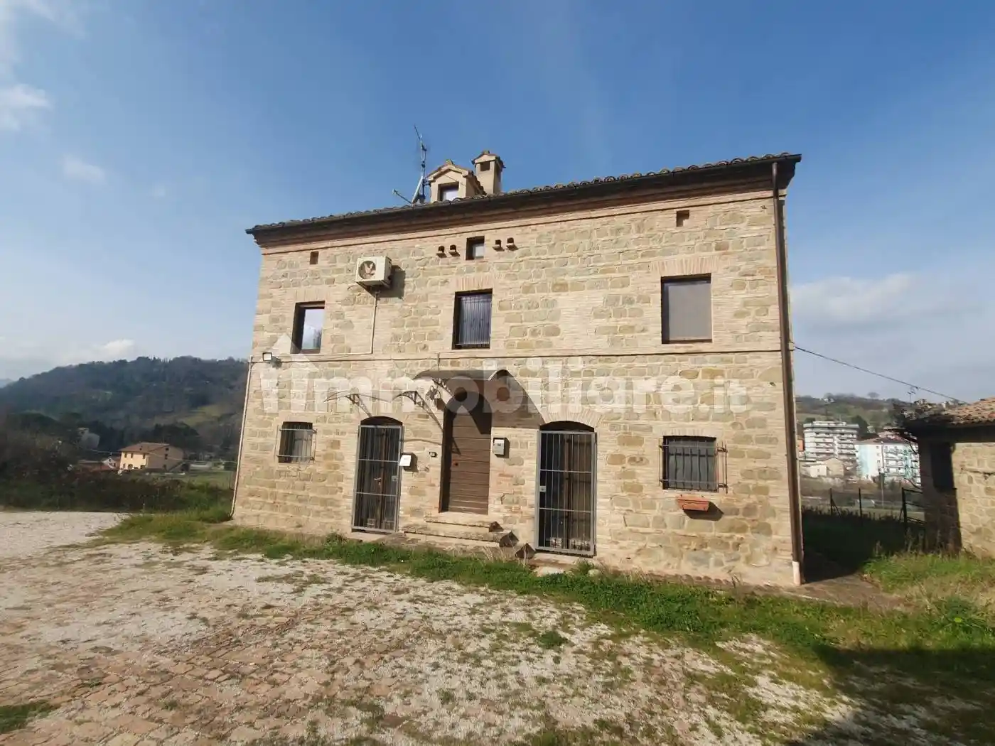 Villa in vendita a Tolentino