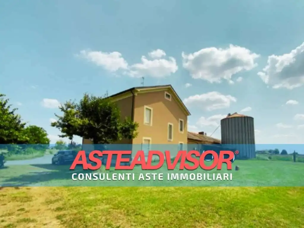 Villa in asta a Isola Sant'Antonio