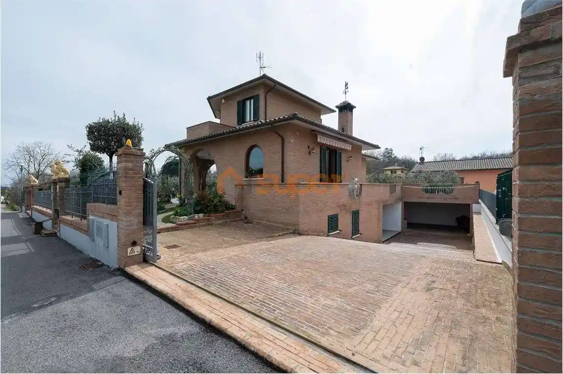 Villa unifamiliare via dei Tigli, Soccorso, Castiglione del Lago - foto 4