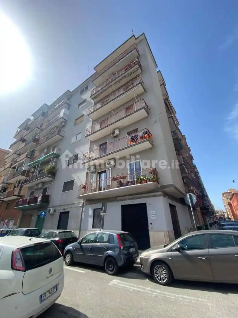 Appartamento in vendita a Taranto