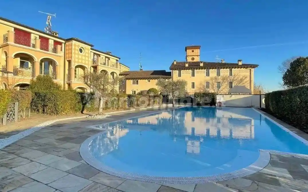 Appartamento in vendita a Lonato del Garda