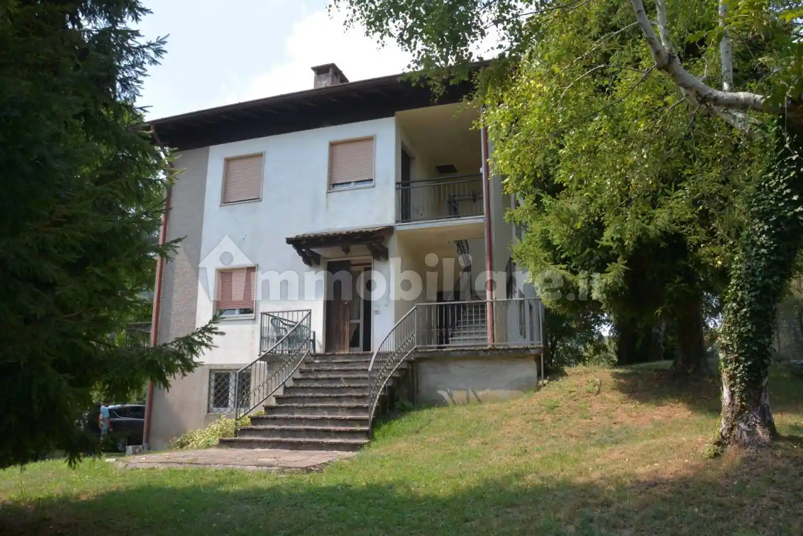 Villa in vendita a Selvino