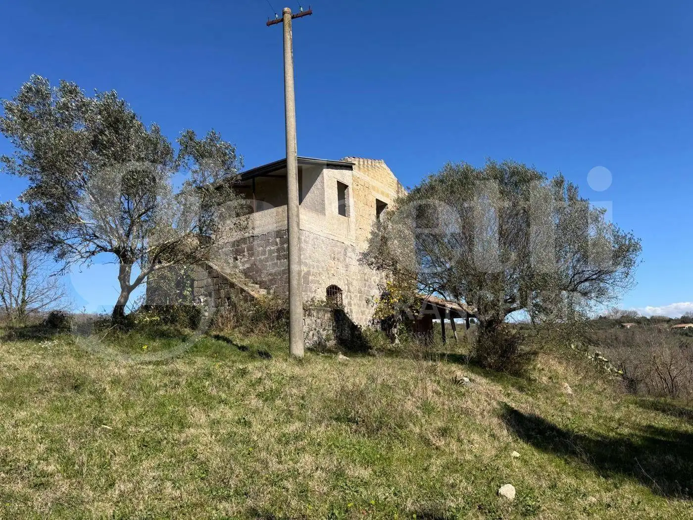 Casa indipendente in vendita a Castel Campagnano